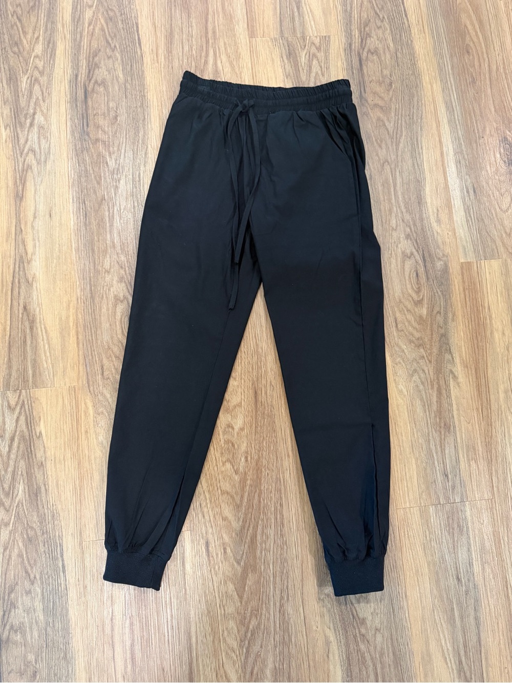 Betsy’s Boutique Shop Women’s Black Jogger Pants
